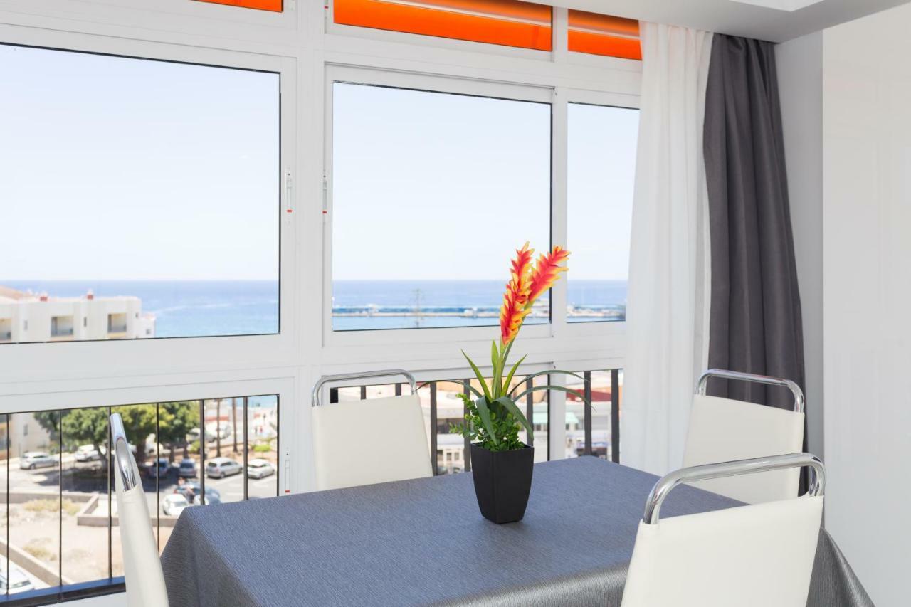 63 Los Cristianos First Sea Line, Parking, Wi Fi Apartment Exterior foto